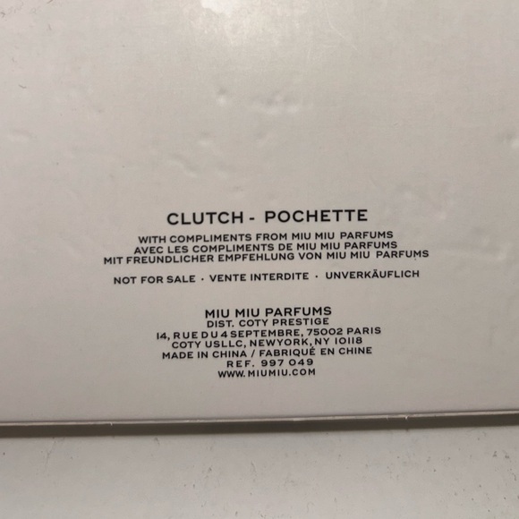 Miu Miu Red Heart Clutch Pochette w/ Gold Chain - Brand New in Box - Picture 13 of 14